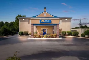 Suburban Studios Chattanooga Northeast - Ooltewah - Image 2