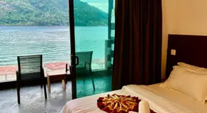 The Barat Perhentian - Image 2