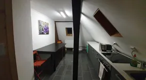 Monteur wohnung in Neumünster 2 Zimmer Dachgeschoss - Image 3