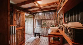 Hide Away Cabin - Image 5