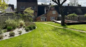 Luxury and Style - The Garden Room - Image 4
