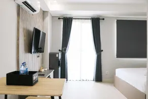 Spacious and Homey Studio at Daan Mogot City Apartment By Travelio - Image 2