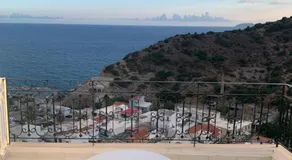 Iro Hotel - Image 3
