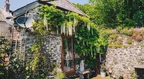 Coachman's Cottage B & B - Image 4