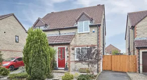 Host & Stay - Garden Cottage - Image 5