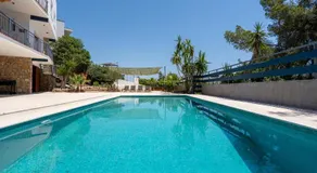 Charming house in Castelldefels - Image 4