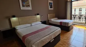 Hostal Miami - Image 4