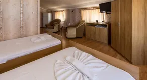 Hotel Kibor - Image 2