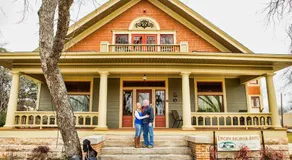 Iron Horse Inn - Image 5