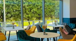 Britannia Apartments - Image 4