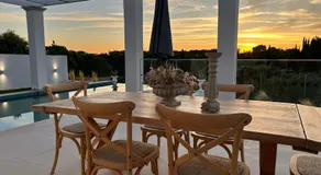 LUZ BLANCA Rooftop seaview villa - Image 4