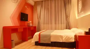 Shell Hotel Hebi Qi County Qihe Road - Image 4