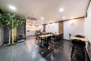 OST Hotel - Image 3