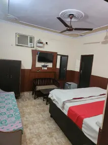 BRIGHT GUEST HOUSE - Image 2