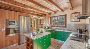 Villa mit privatem Pool, Garten und Whirlpool | Gartenblick | Perfekt für die Arbeit von Zuhause - Image 4