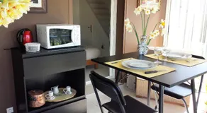 2 chambres privées dans un jardin d'hiver, garage voiture, vélos, motos - Image 5