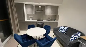 Sunnyside Penthouse - Image 2