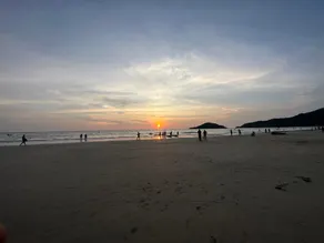 Cocos Beach Resort - Image 5