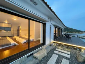 b local Sugawa House - Exclusive Seaside Escape in Ocean House - Image 4