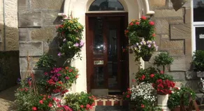 Dana Villa Holiday Accommodation - Image 3