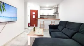 FANTÁSTICO APARTAMENTO TOTALMENTE RENOVADO - Image 2