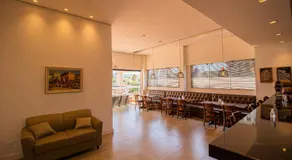 Prado Hotel - Image 5