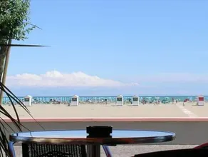 Hotel Riviera - Image 2