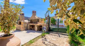 Kirki Old Winery Guest House - Image 5