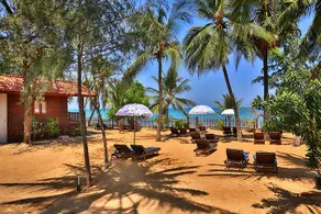 Arugambay PodBay - Image 1