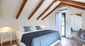 Romantisches Ferienhaus mit Jacuzzi, BBQ, WiFi - Image 2