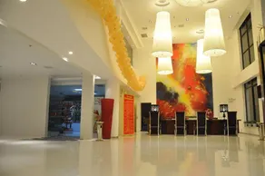 Huifeng Hotel - Image 2