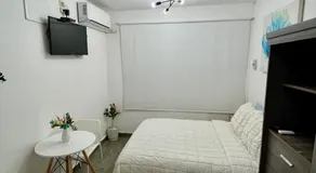 Estudio a 5 minutos de la Playa con Cocineta - Image 2
