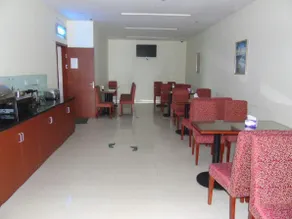 Hanting Hotel (Shanghai Caojing Industrial Park) - Image 5