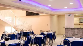 Niv's Hotel - Image 2