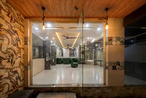 Super Collection O Shri Sai Baba Temple Formerly Hotel Maitreya - Image 4
