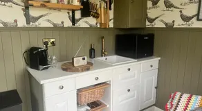 Cabin on the Moors - Image 4