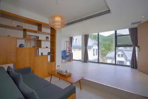 Qingdao Jiushui Heyuan Art Design Hotel - Image 3