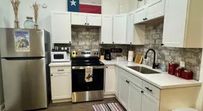Texas Country 2BR 1BA - Image 3