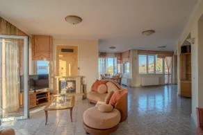 Elysian Bayview - Image 2