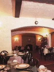 Victoria Park Hotel - Image 3