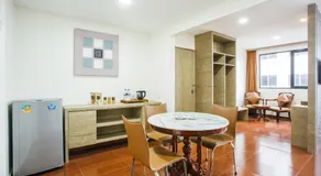 The K Hotel - Image 4