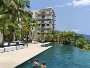 By the Sea- Pool and Sea View - Image 3