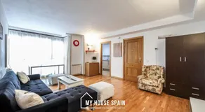 MyHouseSpain - Apartamento con Parking Caja Mágica - Image 2