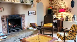 Chambre des lutins chaleureuse 1-3 pers avec petit-déjeuner maison & jardin - Image 4