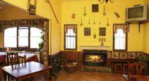 Hostal Restaurante Alto Rey - Image 5