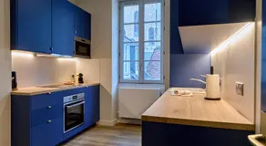 Appartement Montagnon - Les Suites du Palais - Classé 4 étoiles, parking privé, vue cathédrale, 3 chambres - Image 2
