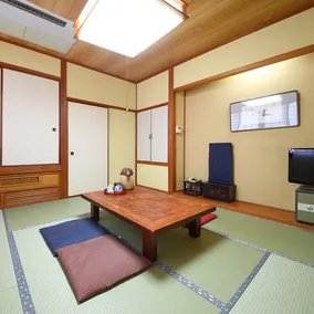 Iwamura Sanso -Castle Ryokan- - Image 4