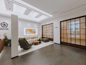 MJ AMAZING HOTEL - Image 2