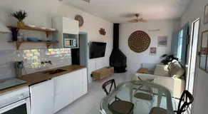 Casa con vistas al mar y jardín - Image 3