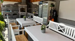 Guesthouse Viktoria Pensiune - Image 3